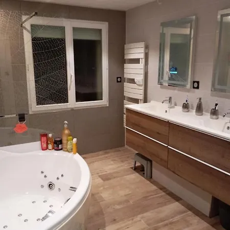 홈스테이 Chambre D'hote 24 Heures Du Mans 2023